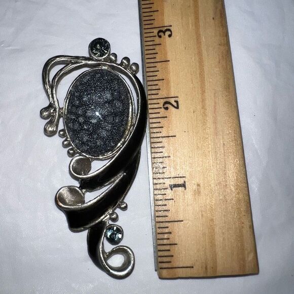 Vintage Silver Tone and Enamel Gray Sunstone Pendant - Picture 5 of 12
